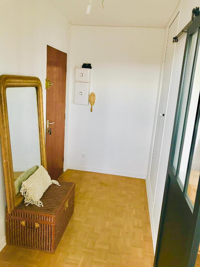 موراوْيْ Superior Apartment - Last Floor With Nice View - Next To Metro Croix De Chavaux Line 9 المظهر الخارجي الصورة