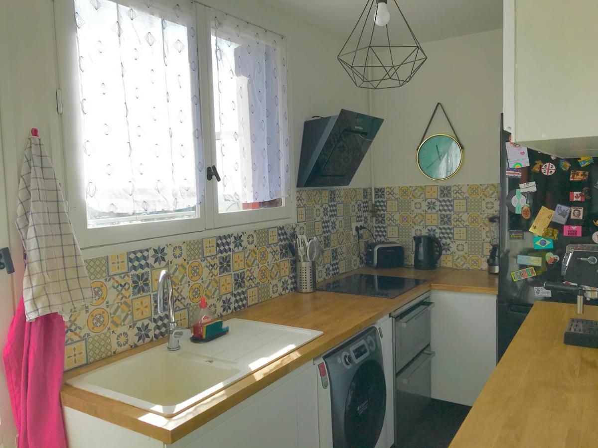 موراوْيْ Superior Apartment - Last Floor With Nice View - Next To Metro Croix De Chavaux Line 9 المظهر الخارجي الصورة